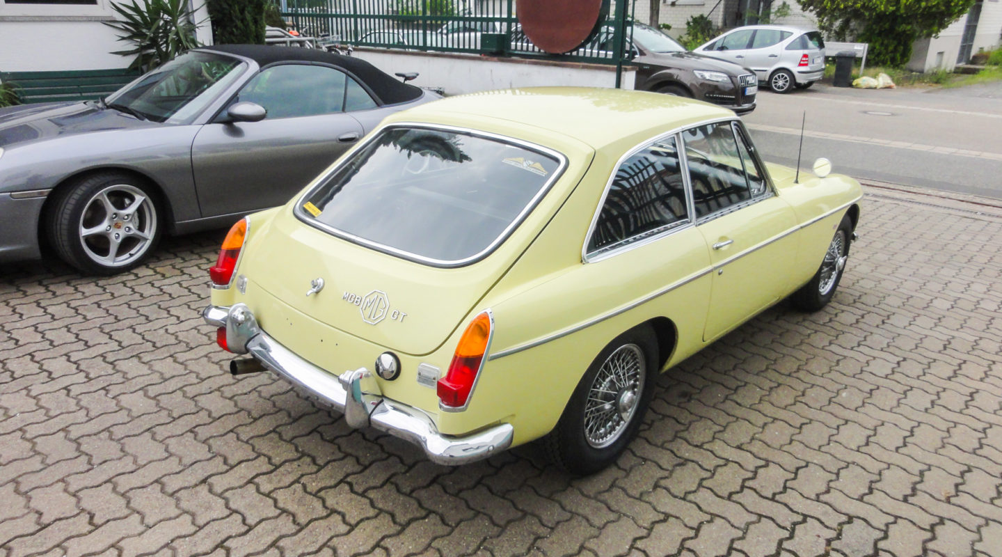 Automobile Genieser, MGB, MGT GT 11, Oldtimer, Liebhaberfahrzeug, Restauration, Bad Dürkheim, Vorderpfalz